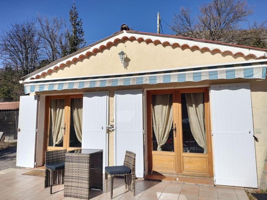 Studio Haut-Pays-Grasse Valderoure Εξωτερικό φωτογραφία